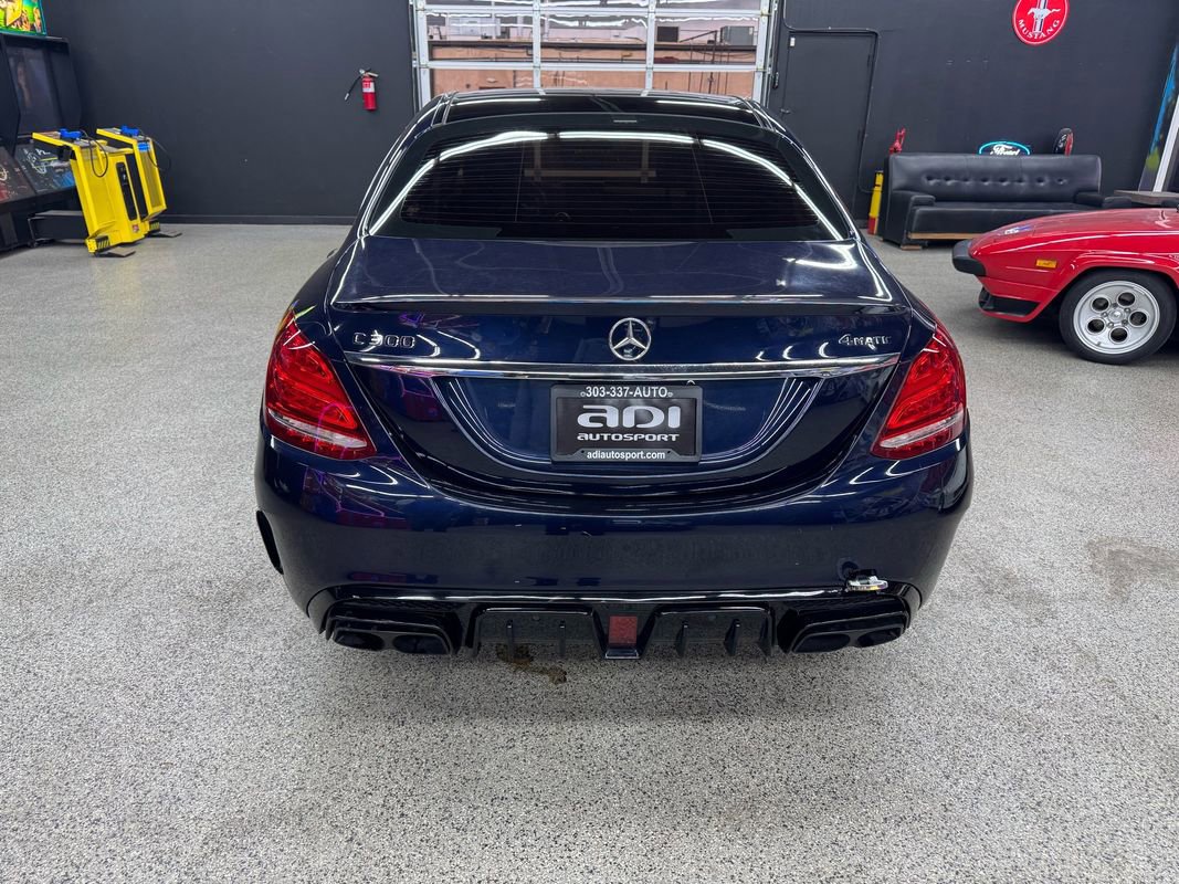 Used 2017 Mercedes-Benz C 300 Sport 4MATIC image 4