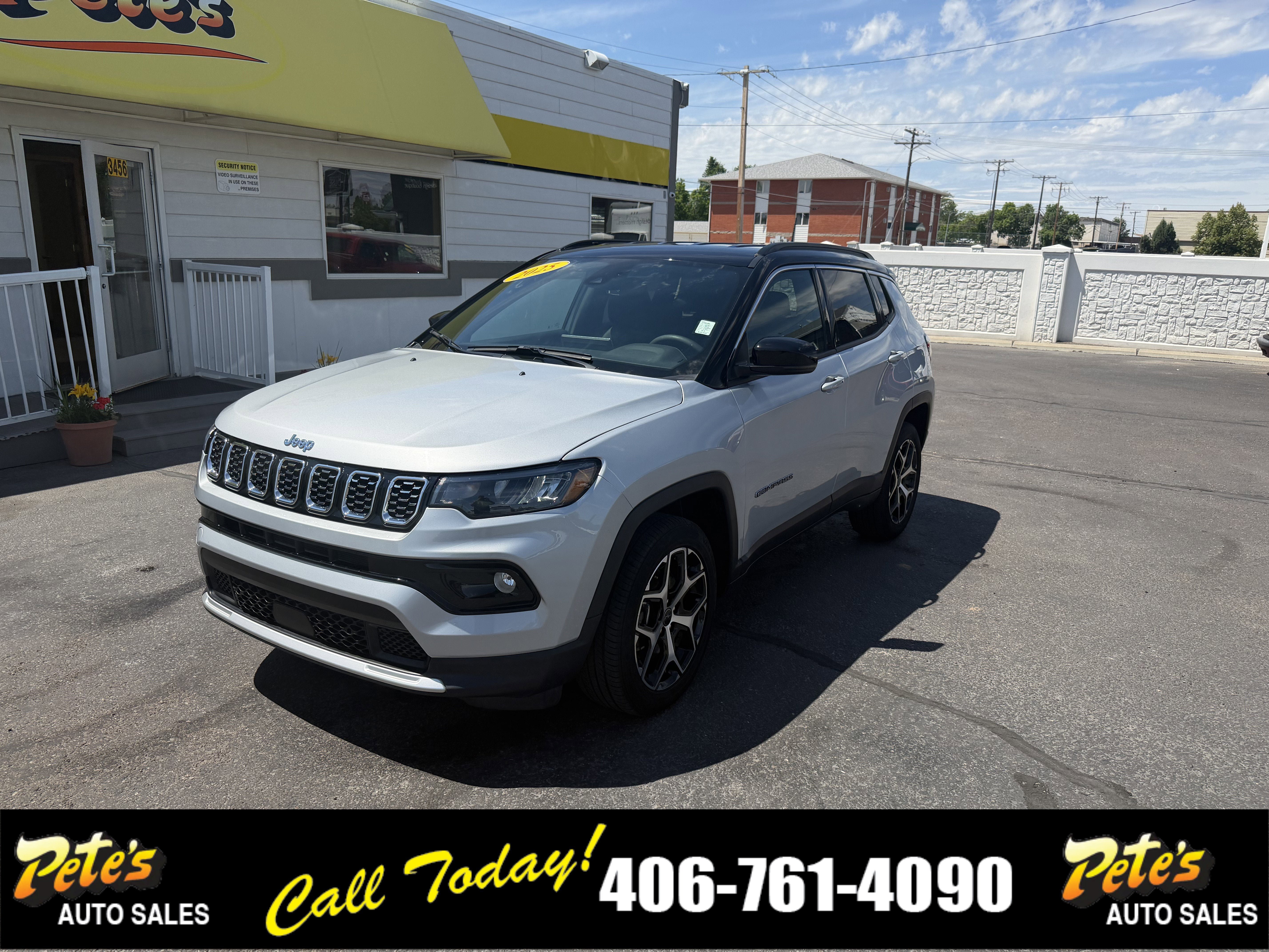 Used 2025 Jeep Compass Limited AWD/4WD image 8