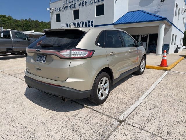 Used 2017 Ford Edge SE FWD image 6