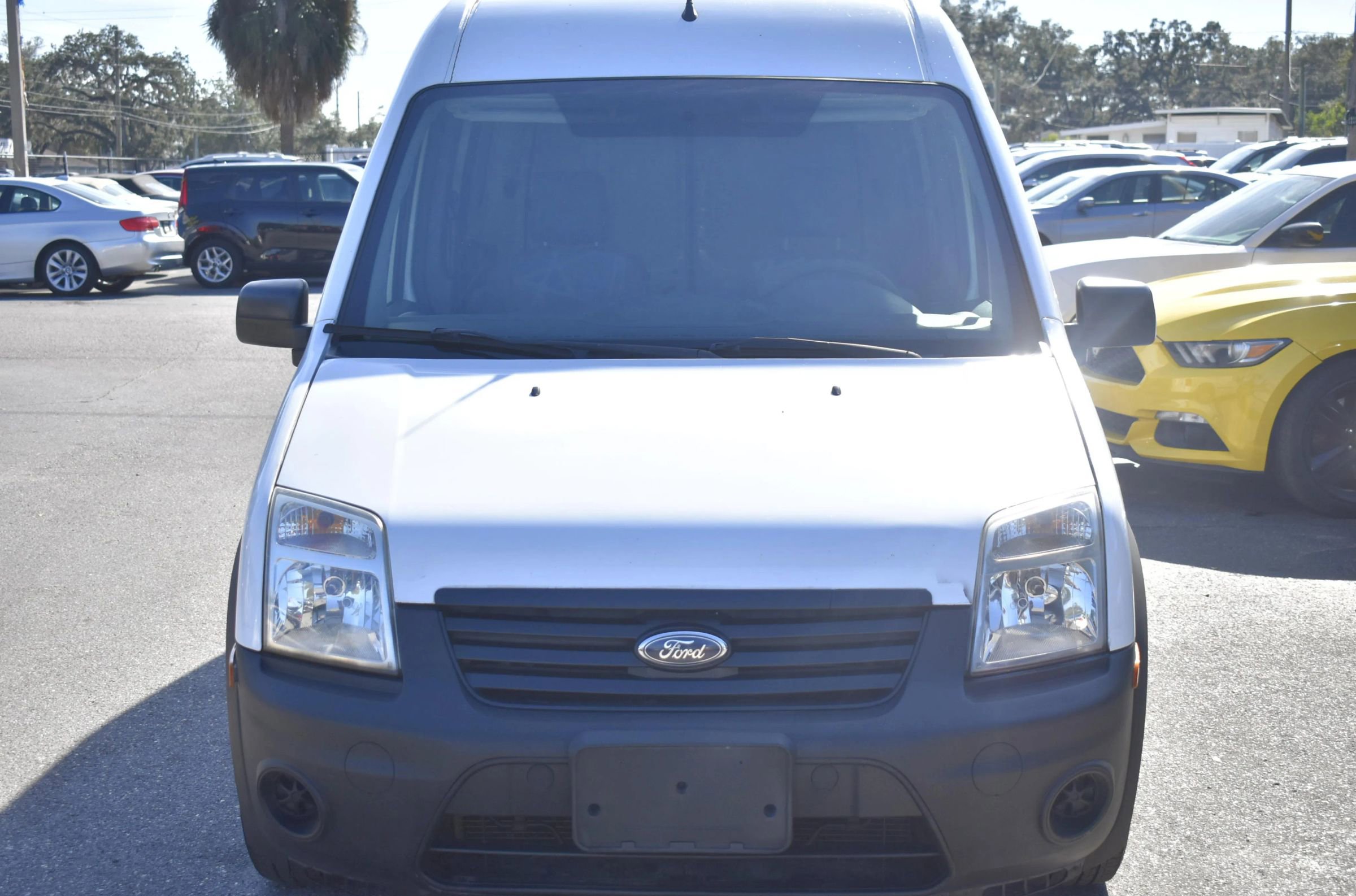 Used 2013 Ford Transit Connect XL image 2