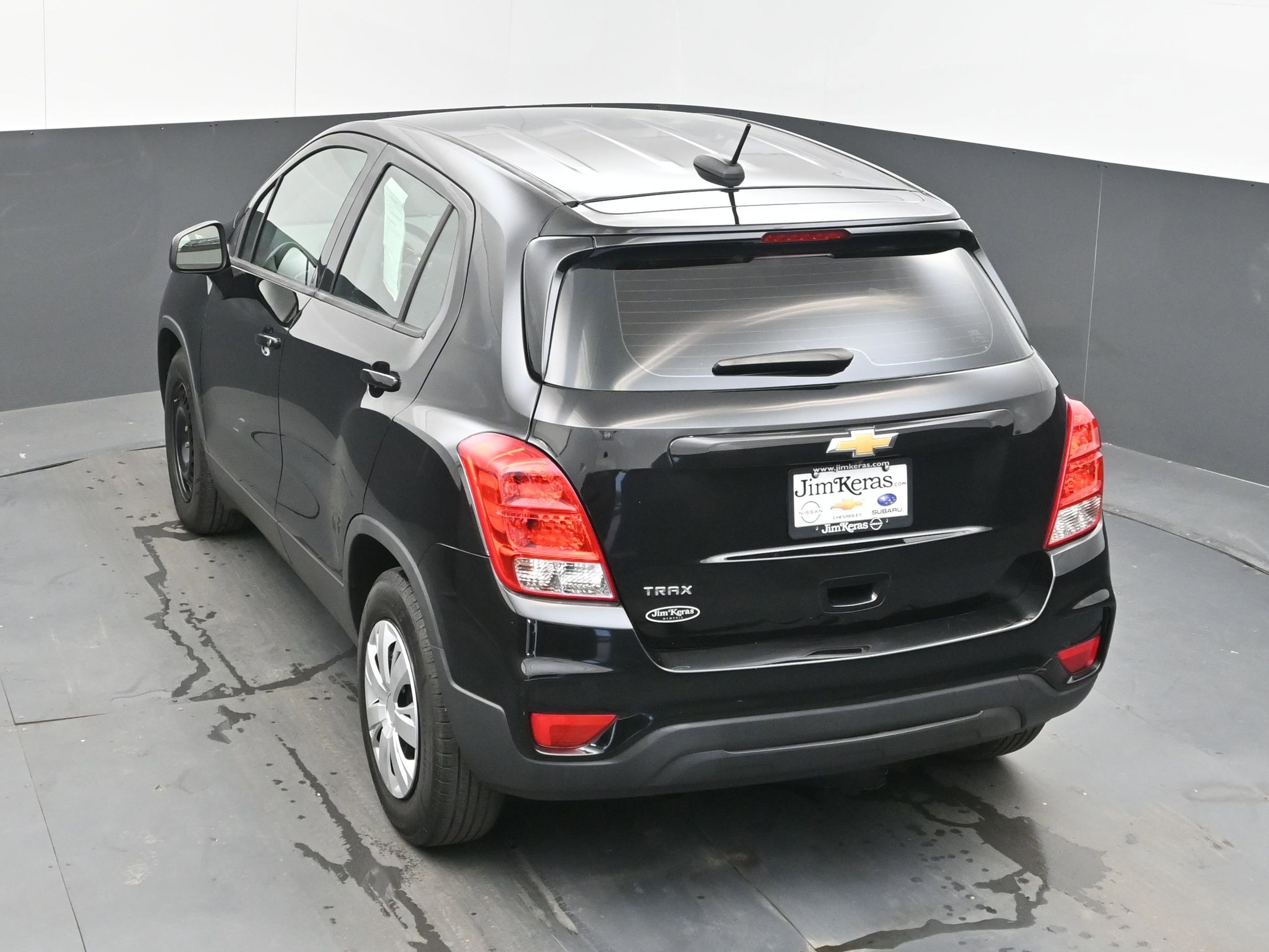 Used 2018 Chevrolet Trax LS image 31