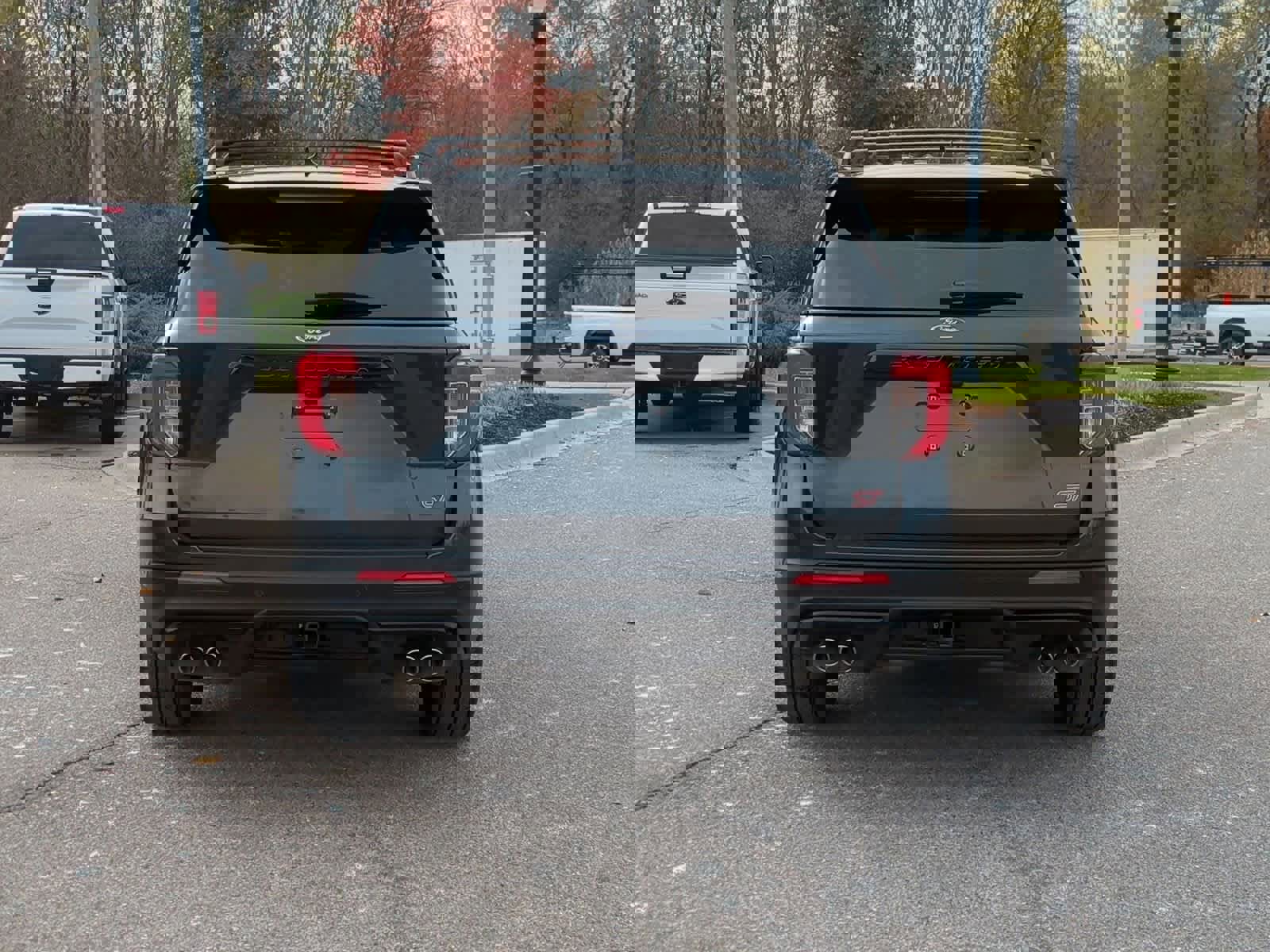 Used 2022 Ford Explorer ST w/ Equipment Group 401A image 7