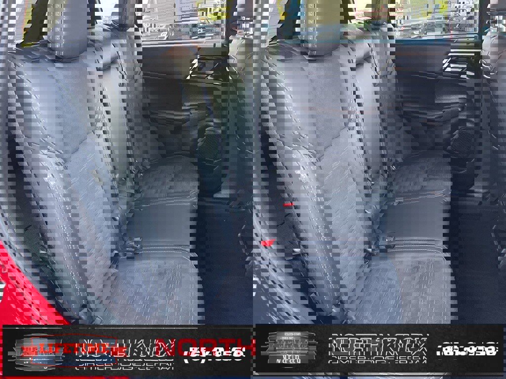 Used 2024 Mitsubishi Outlander SE image 21