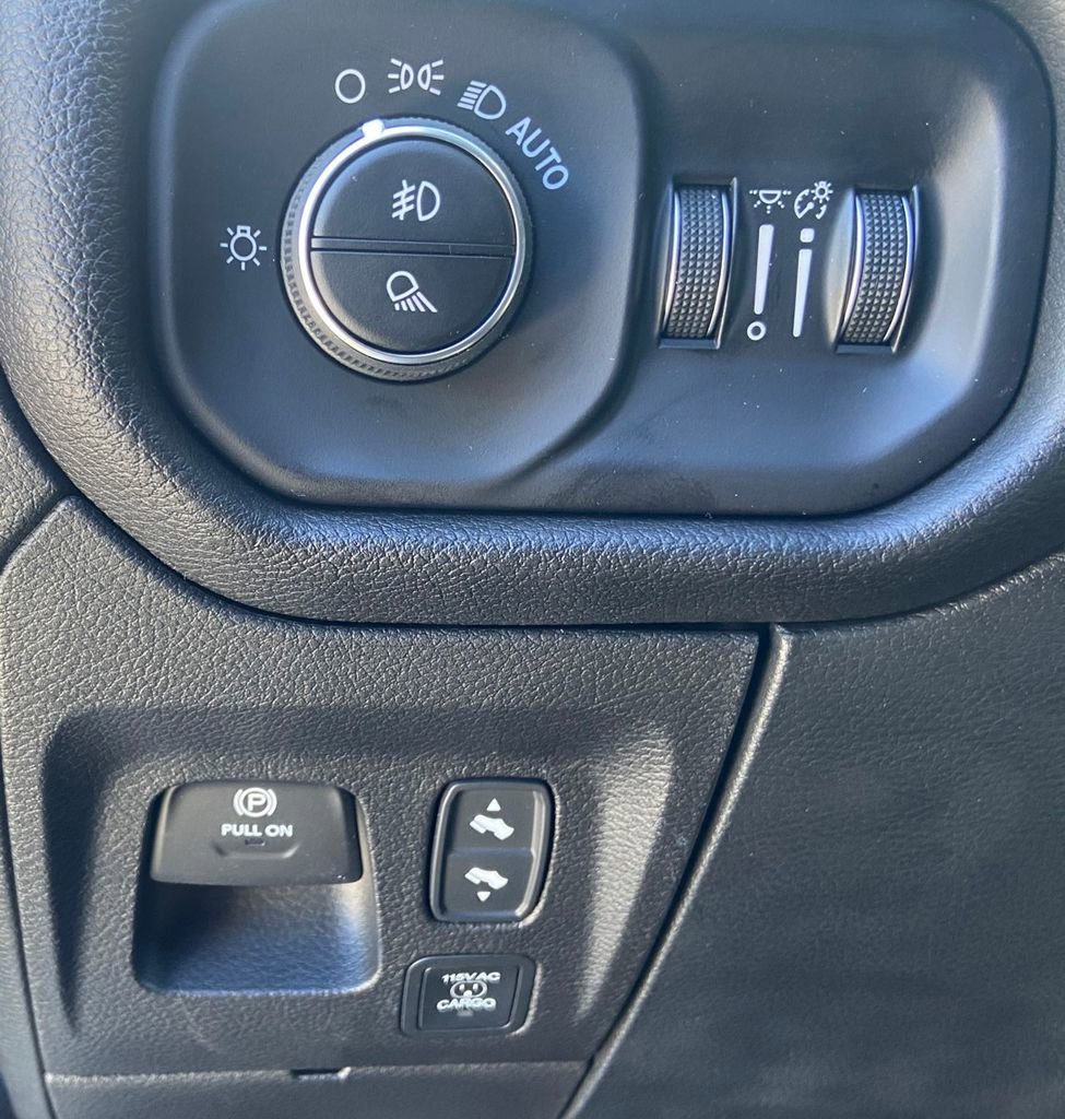 New 2026 RAM 1500 Big Horn image 14