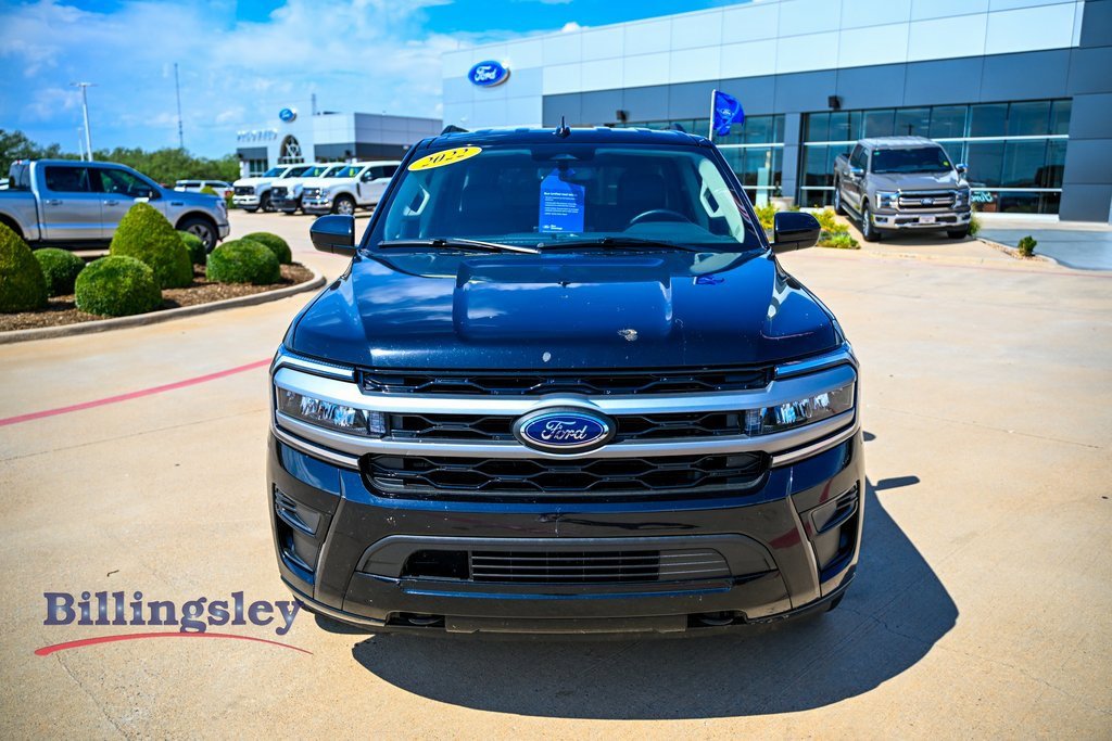 Certified 2022 Ford Expedition XLT image 2