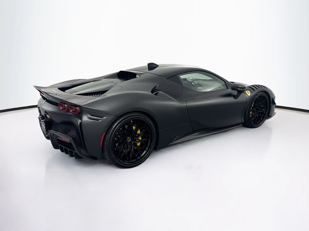Used 2023 Ferrari SF90 Stradale AWD/4WD image 5