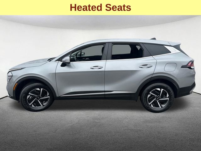 Used 2025 Kia Sportage LX image 6