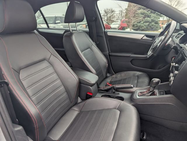 Used 2014 Volkswagen Jetta GLI Autobahn FWD image 20