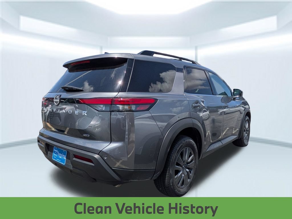 Certified 2025 Nissan Pathfinder SV AWD/4WD image 5