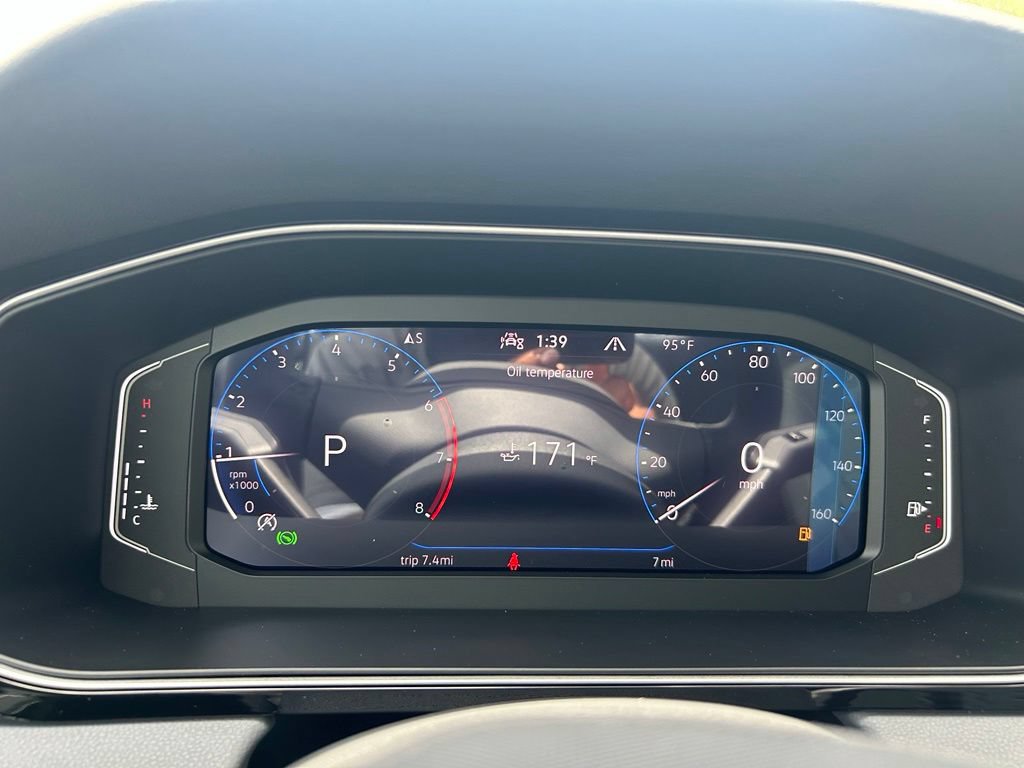 New 2026 Volkswagen Jetta SEL FWD image 25