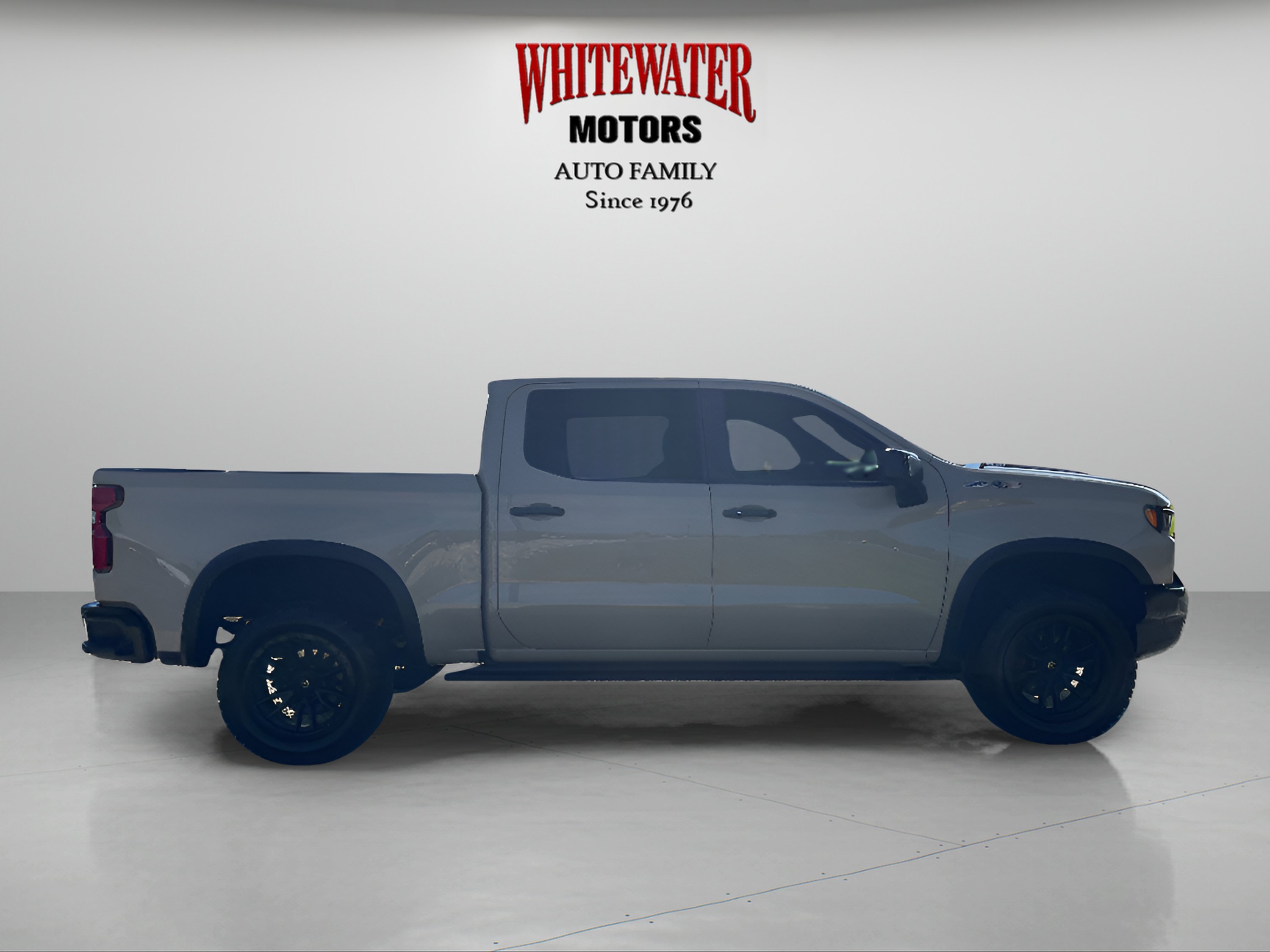 Used 2022 Chevrolet Silverado 1500 ZR2 w/ Technology Package image 6