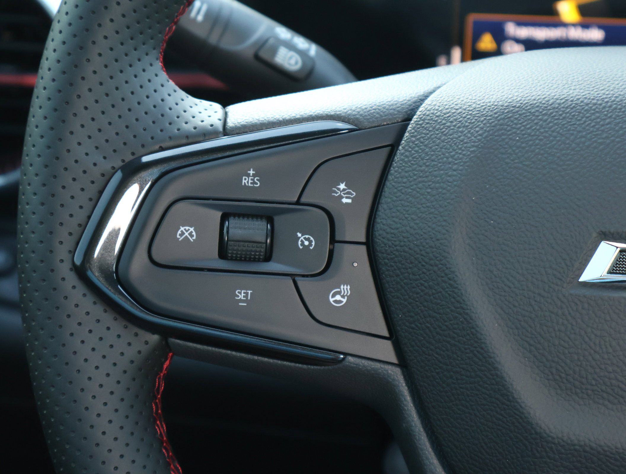 New 2026 Chevrolet Trax RS w/ Sunroof Package FWD image 13