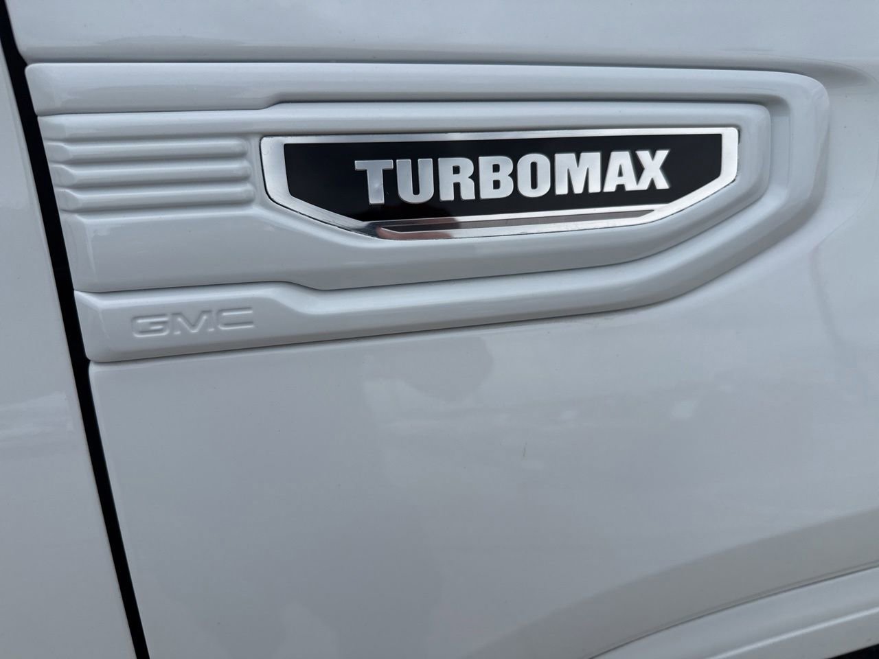 Used 2025 GMC Sierra 1500 Pro w/ Pro Value Package AWD/4WD image 13