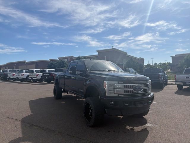 Used 2017 Ford F350 Platinum w/ Platinum Ultimate Package AWD/4WD image 7