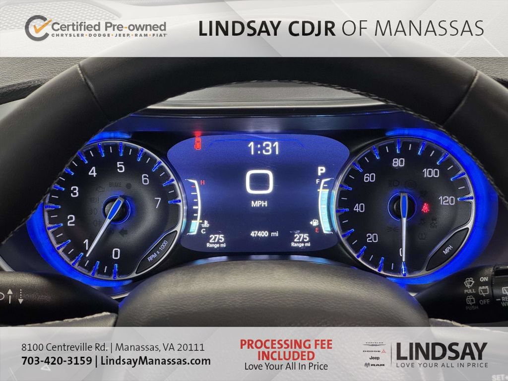 Certified 2025 Chrysler Pacifica Limited FWD image 32