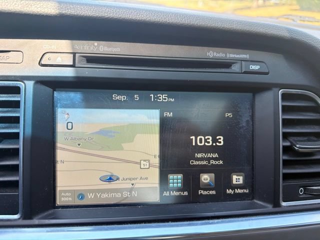 Used 2016 Hyundai Sonata Limited w/ Option Group 02 FWD image 13
