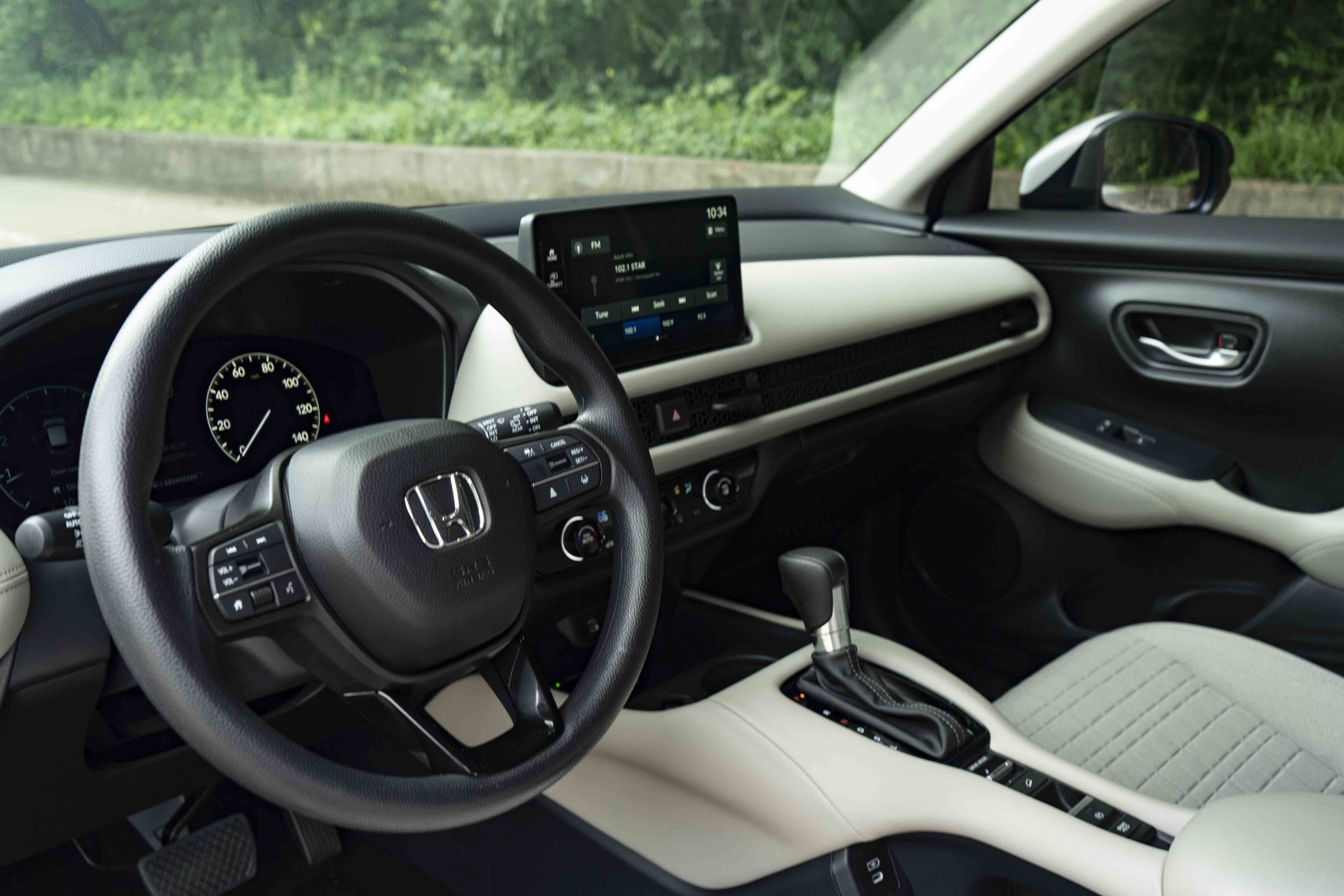 Certified 2026 Honda HR-V LX image 15