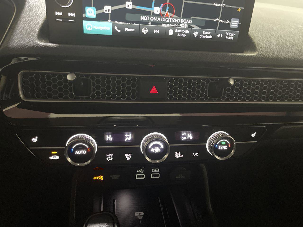 Used 2023 Honda Civic Touring image 19