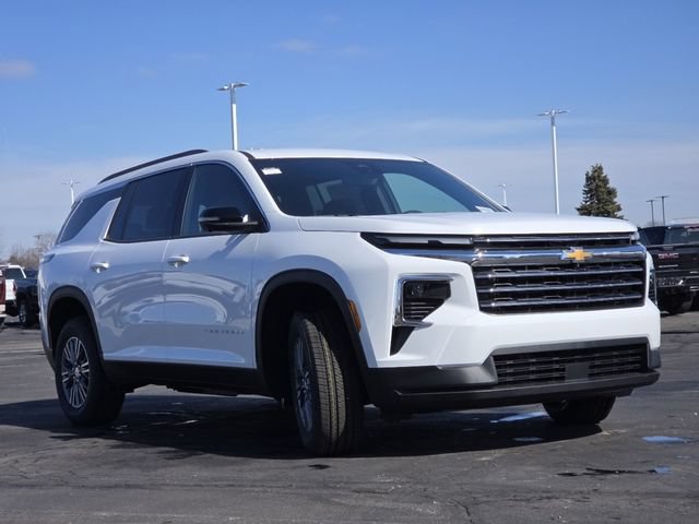 New 2026 Chevrolet Traverse LT w/ Driver Confidence Package FWD image 13
