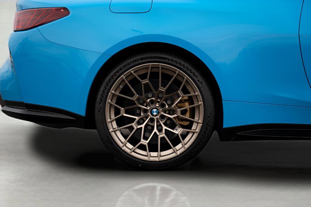 Used 2025 BMW M4 CS image 12