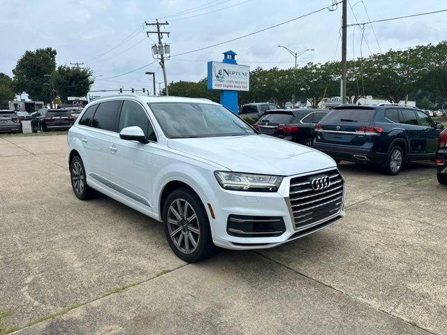 Used 2019 Audi Q7 3.0T Premium Plus w/ Premium Plus Package AWD/4WD image 3