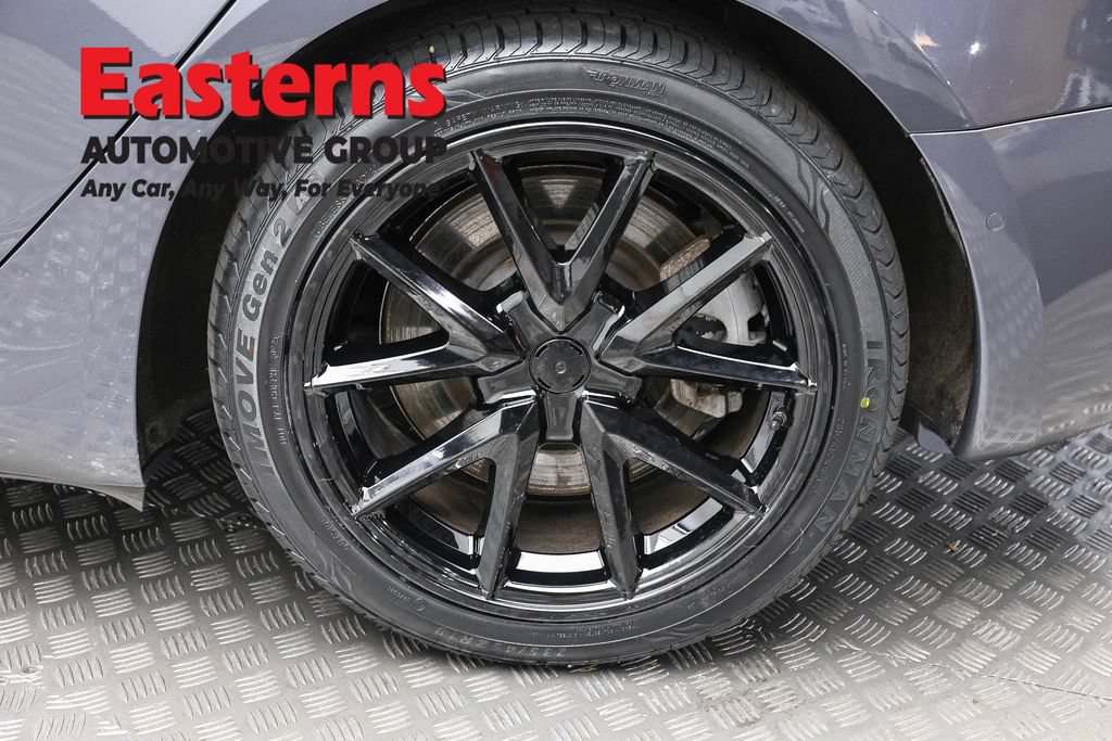 Used 2020 Tesla Model 3 Long Range AWD/4WD image 8