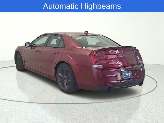 Used 2023 Chrysler 300 C RWD image 4