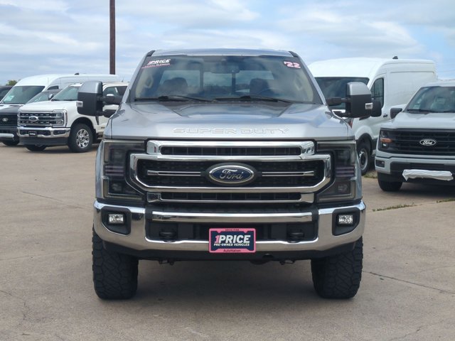 Used 2022 Ford F250 Lariat AWD/4WD image 2