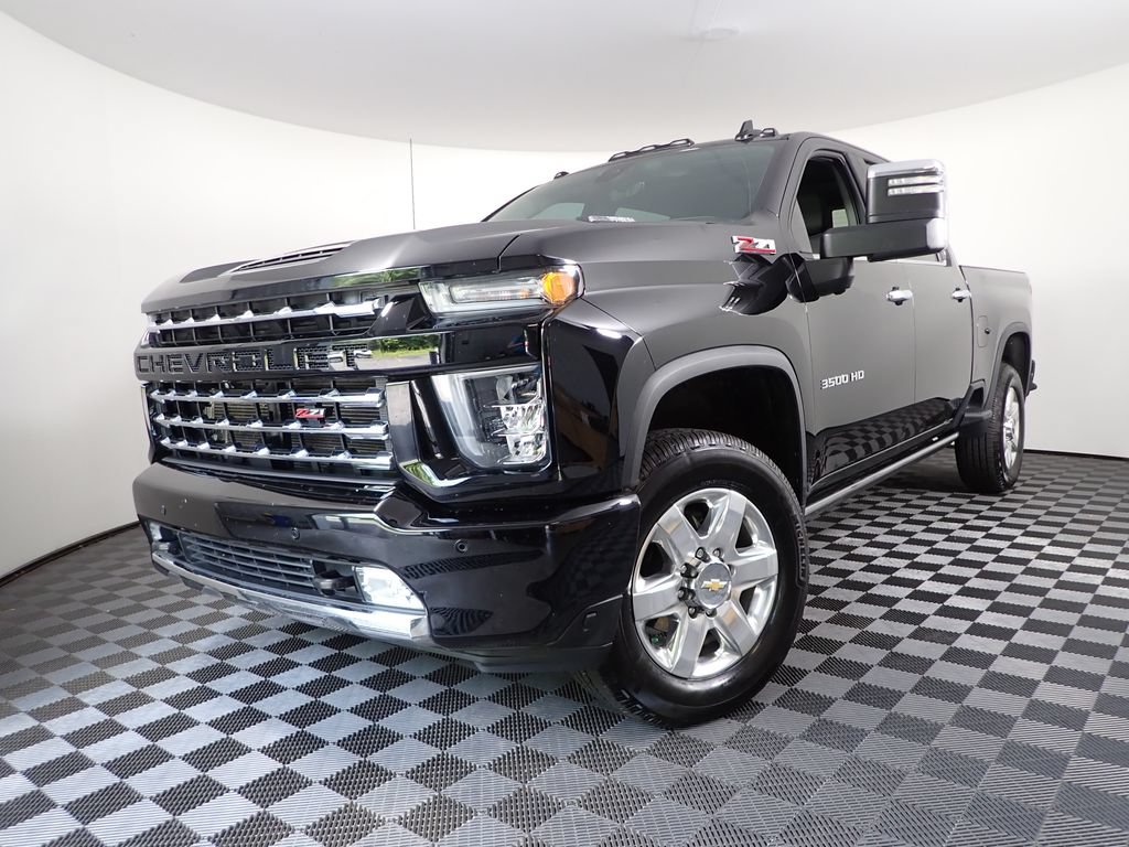 Used 2022 Chevrolet Silverado 3500 LTZ w/ Z71 Chrome Sport Edition AWD/4WD image 2