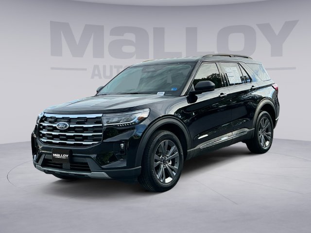 Certified 2025 Ford Explorer Active w/ Active Comfort Package AWD/4WD image 1