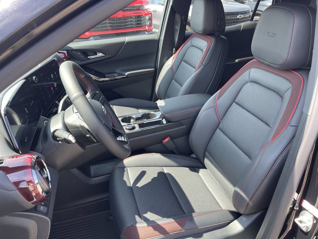 New 2027 Chevrolet Equinox RS w/ LPO, Floor Liner Package FWD image 11