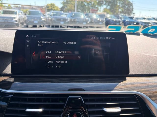 Used 2018 BMW 530i xDrive AWD/4WD image 13
