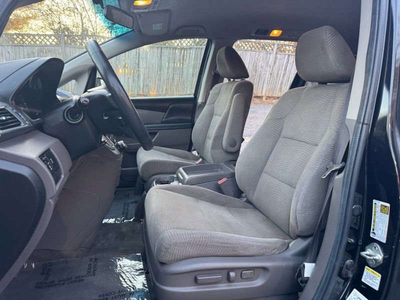 Used 2013 Honda Odyssey EX image 15