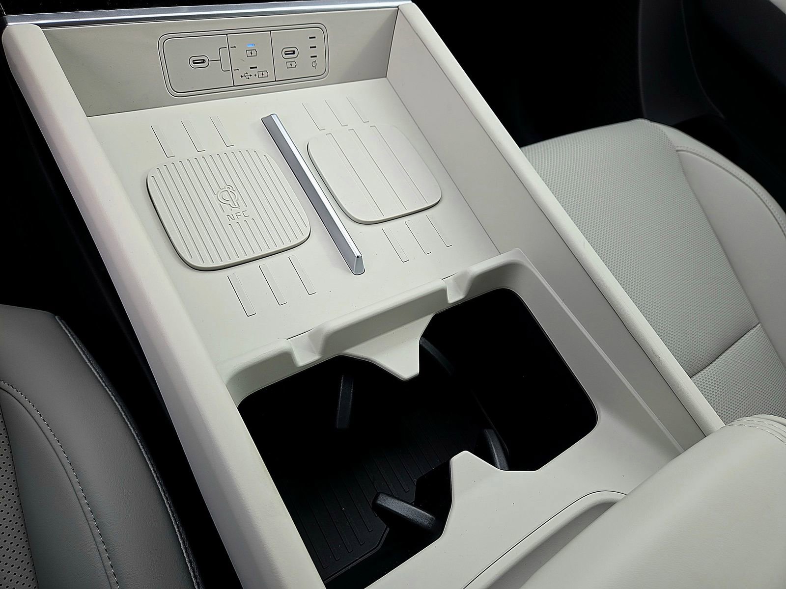 New 2026 Hyundai Santa Fe SEL FWD image 14