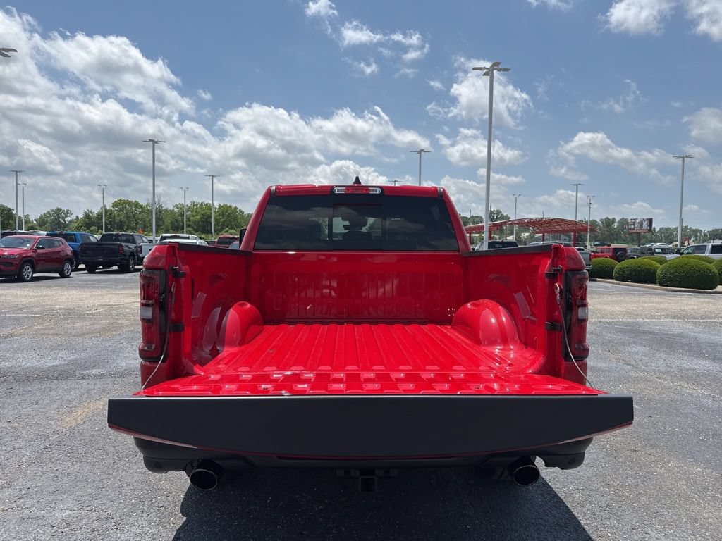New 2025 RAM 1500 Tradesman AWD/4WD image 23