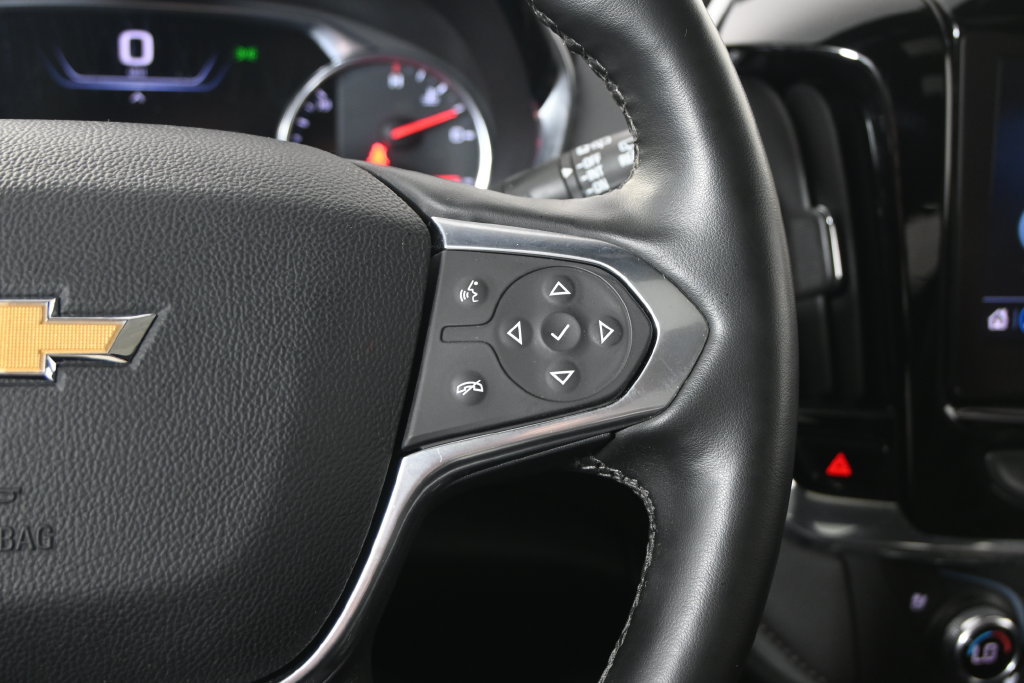 Used 2023 Chevrolet Traverse High Country w/ LPO, Floor Liner Package AWD/4WD image 39