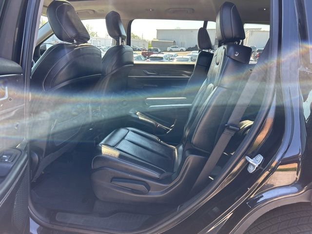 Used 2023 Jeep Grand Cherokee L Limited image 10