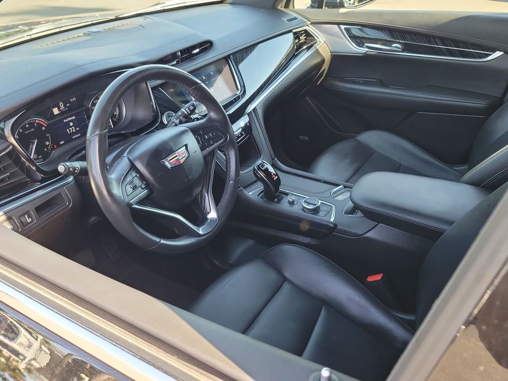 Certified 2023 Cadillac XT6 Premium Luxury image 10