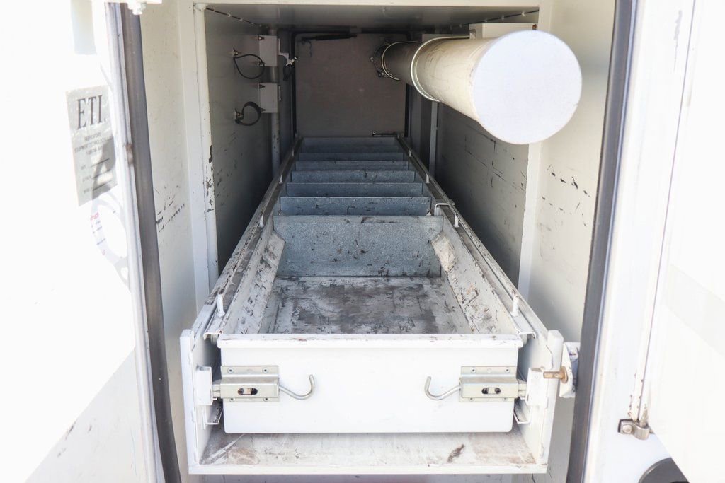 Used 2012 Ford F550 2WD Regular Cab Super Duty w/ PWR Equipment Group image 11