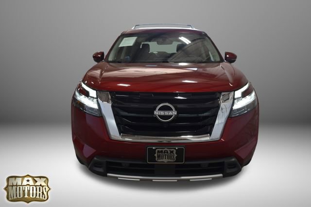 Used 2023 Nissan Pathfinder Platinum w/ Lighting Package (N93) image 10