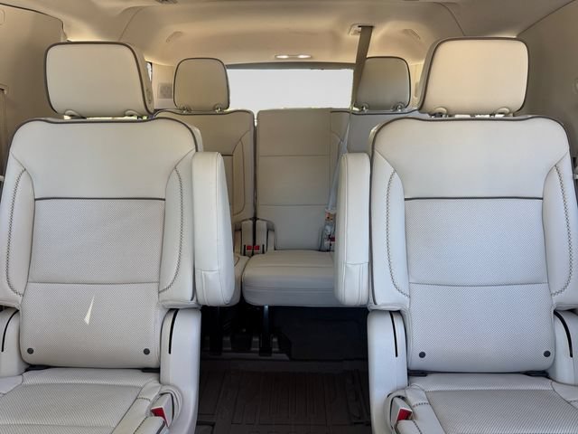 Used 2023 GMC Yukon XL Denali w/ LPO, Floor Liner Package AWD/4WD image 23
