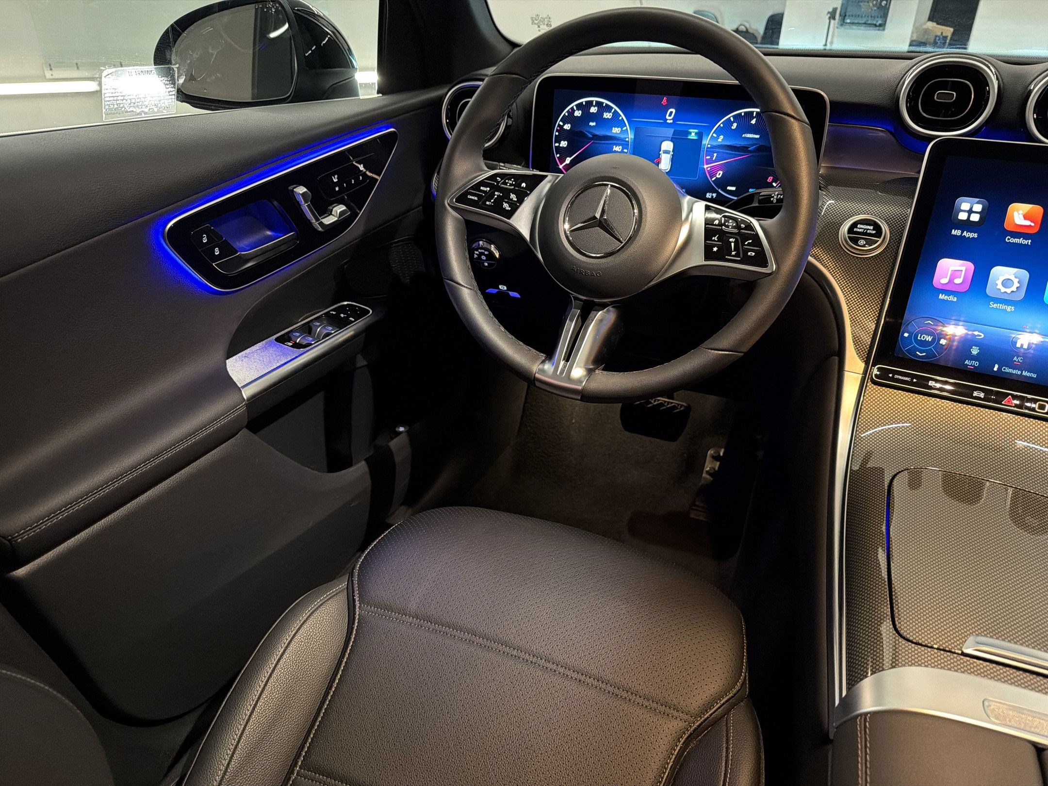 Certified 2026 Mercedes-Benz GLC 300 image 24