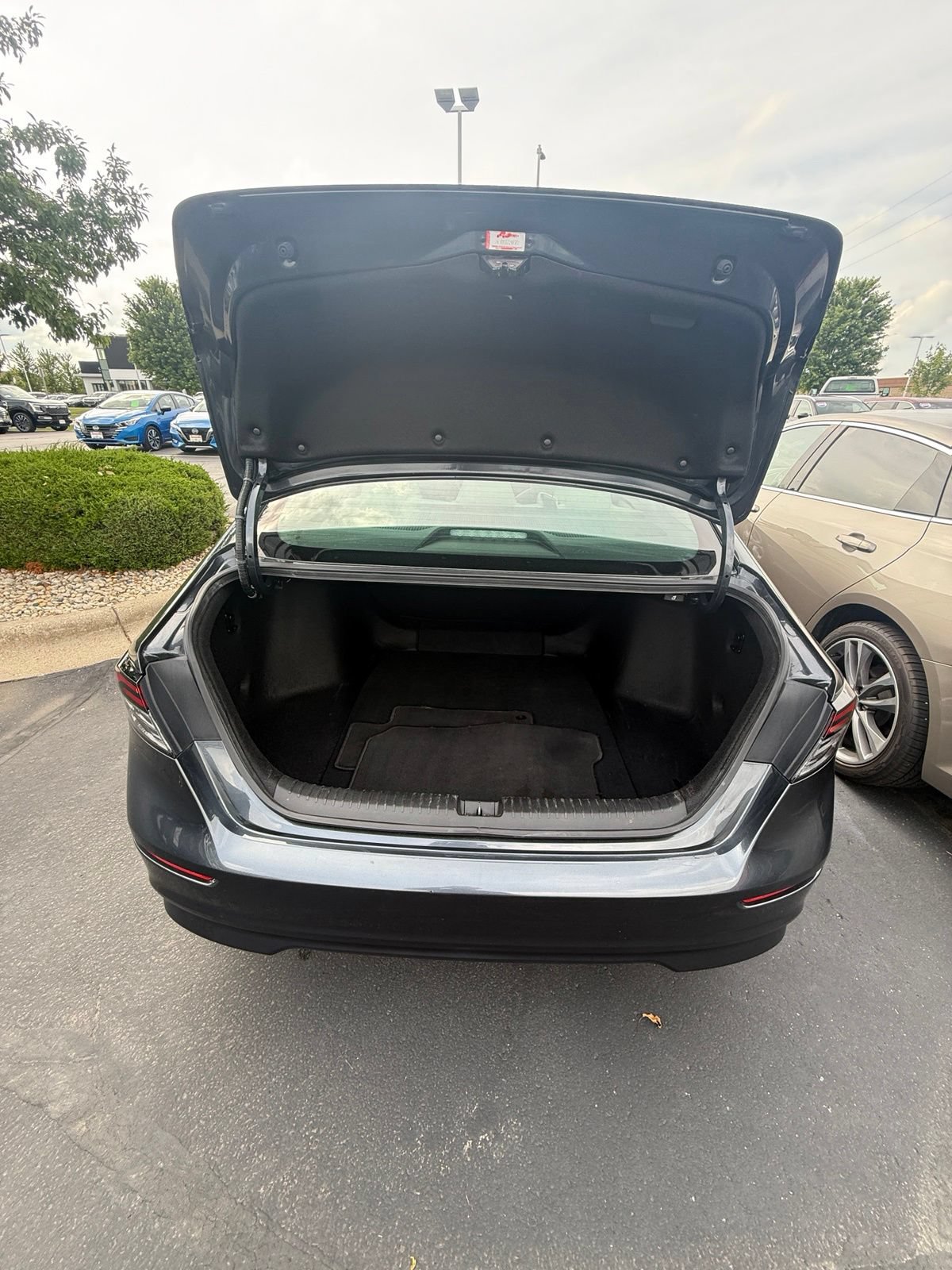 Used 2023 Honda Accord LX image 13