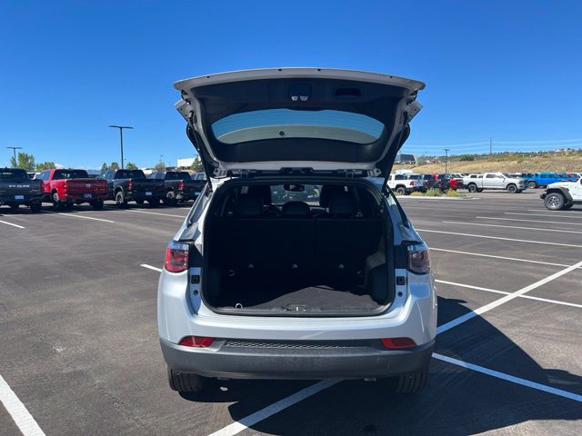 New 2026 Jeep Compass Latitude AWD/4WD image 20