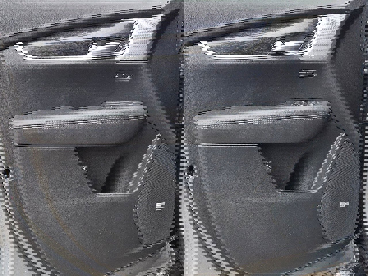 Used 2023 Cadillac XT5 Premium Luxury image 7