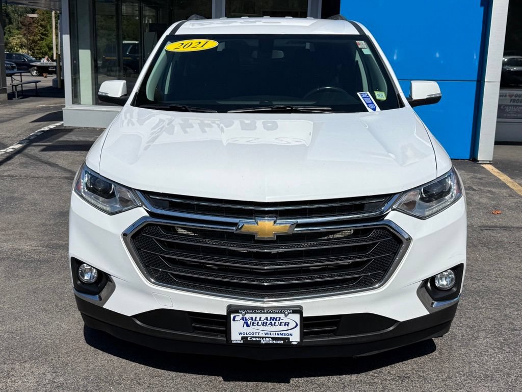 Used 2021 Chevrolet Traverse LT AWD/4WD image 2