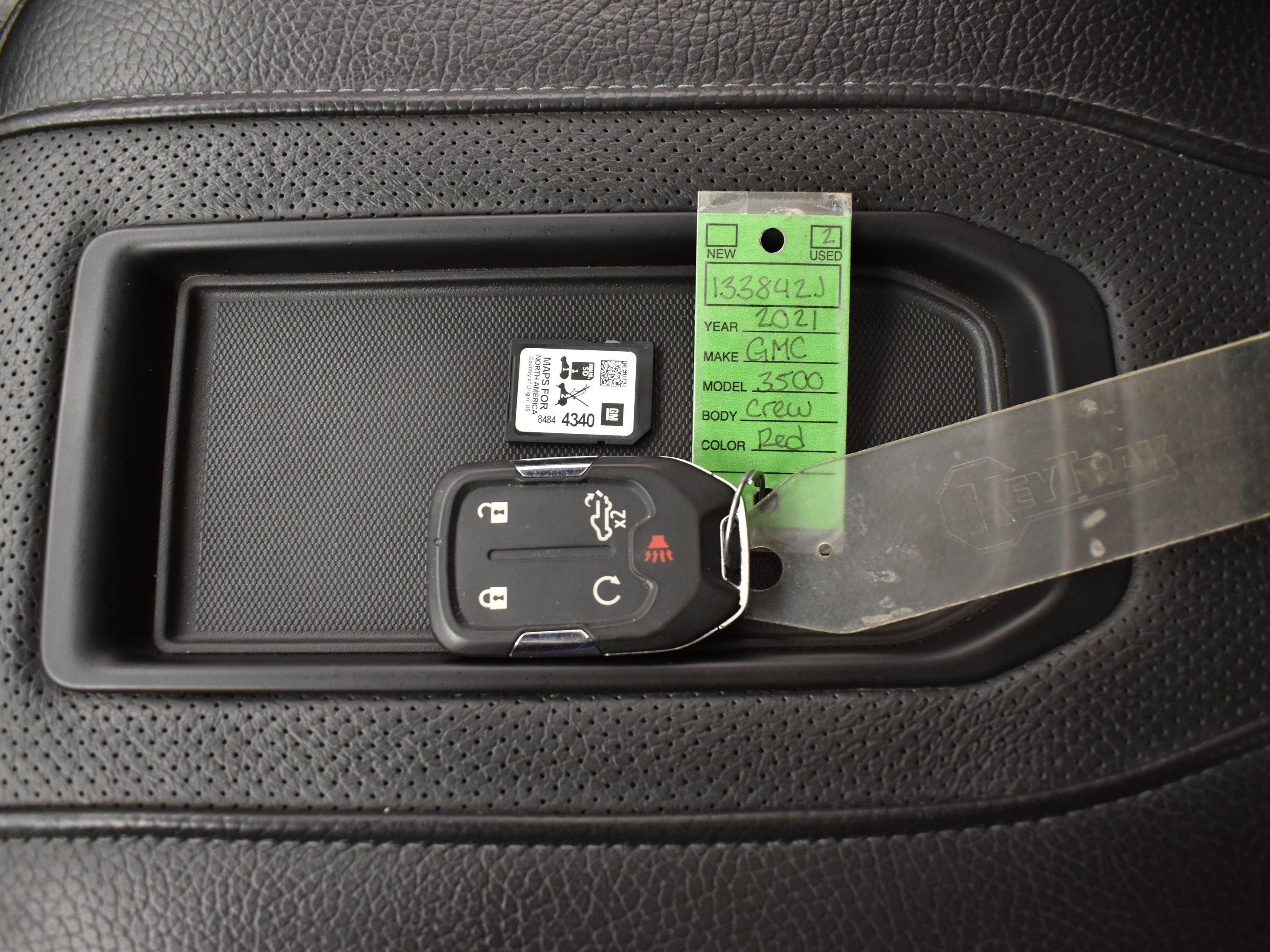 Used 2021 GMC Sierra 3500 Denali w/ Denali Ultimate Package image 19