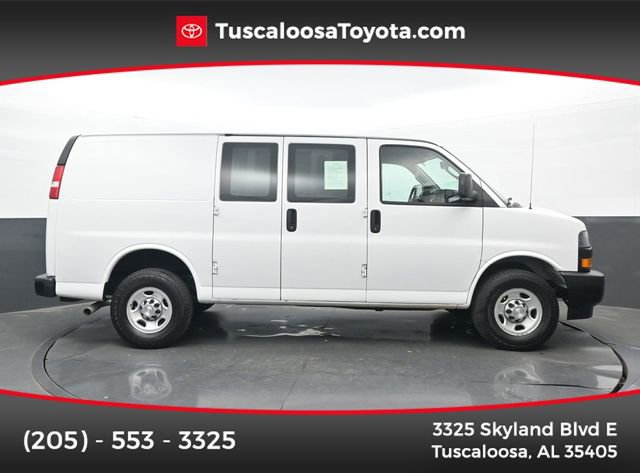 Used 2020 Chevrolet Express 2500 w/ Driver Convenience Package RWD image 1