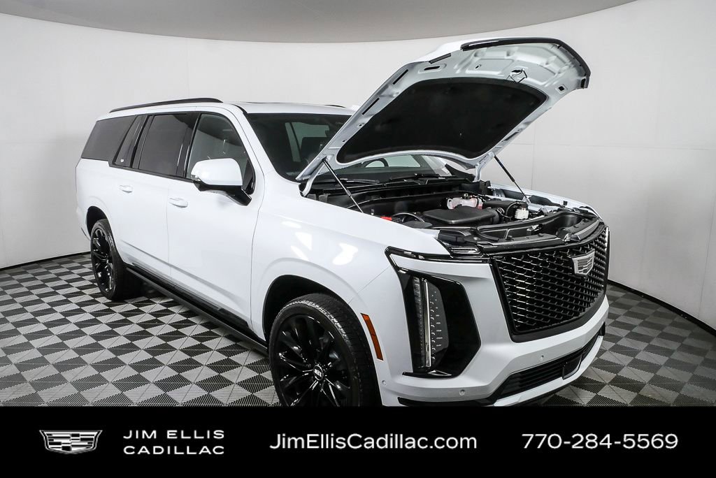 Certified 2026 Cadillac Escalade ESV Platinum Sport w/ LPO, ONYX Package image 39