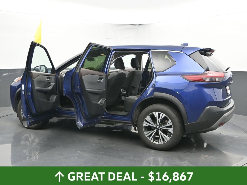 Used 2023 Nissan Rogue SV image 54